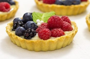 Chilean Fruit Tartlet Recipe