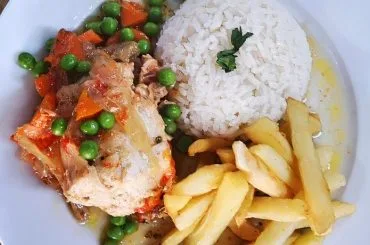 Chilean Pea Chicken with Rice Recipe