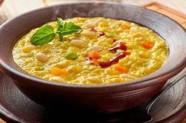 Beans with Maize Pudding