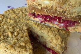 Raspberry and Walnut Caramel Cake Recipe