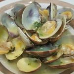 Pink Clams in White Wine