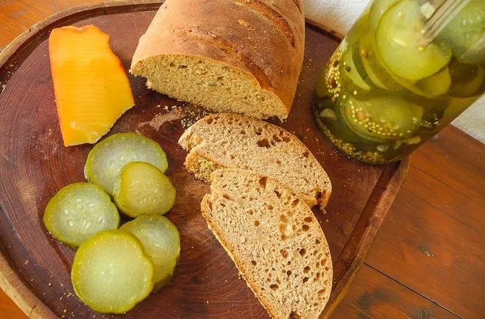 Assorted pickles (pepinillos, cauliflower, carrot, pearl onions) used in Chilean pichanga fría