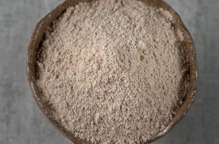 Toasted wheat flour (harina tostada) — key ingredient in Chilean apple chicha drink
