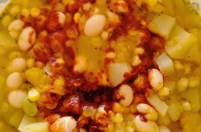 Chilean Ají de Color — Traditional Red Chili Seasoning for Legumes
