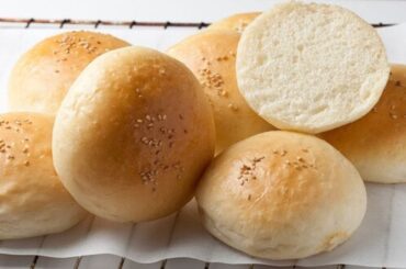 Chilean pan frica burger buns sprinkled with sesame seeds