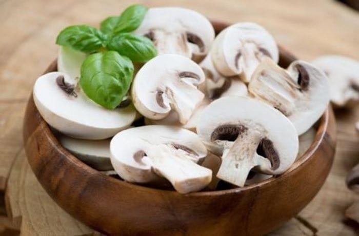 Mushrooms for the red wine sauce