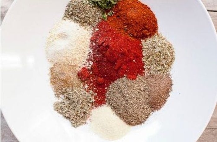 Dried herbs and spices for the crispy chicken coating