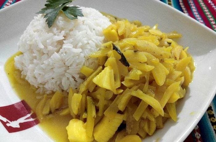Aymara potje, olluco and potato stew with fresh cheese