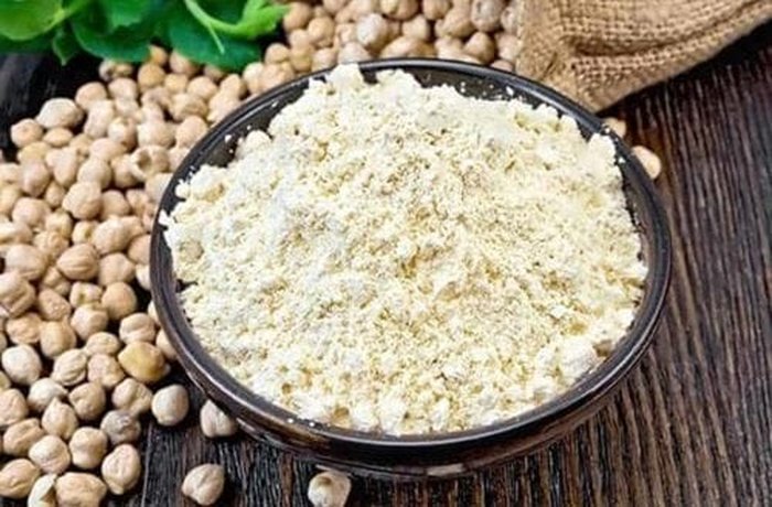 Chickpea flour for falafel