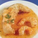 Chilean conger eel braised in beer with shrimp