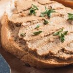 Chilean country pâté sliced with toast