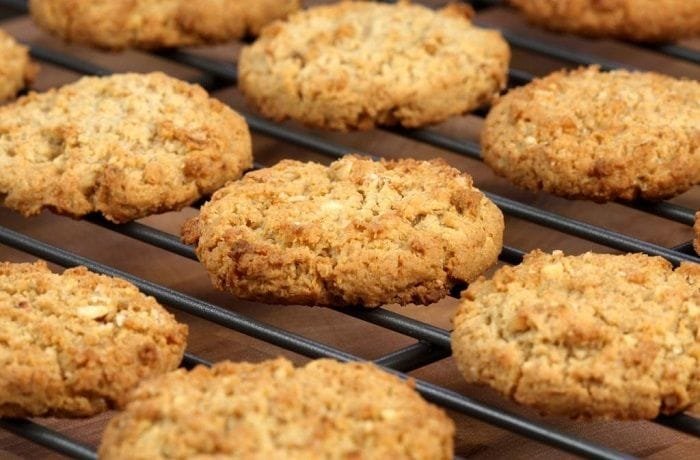 Homemade Chilean oatmeal and coconut cookies with walnuts, golden and crunchy