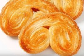 Homemade Chilean palmeritas, caramelized puff pastry palmiers
