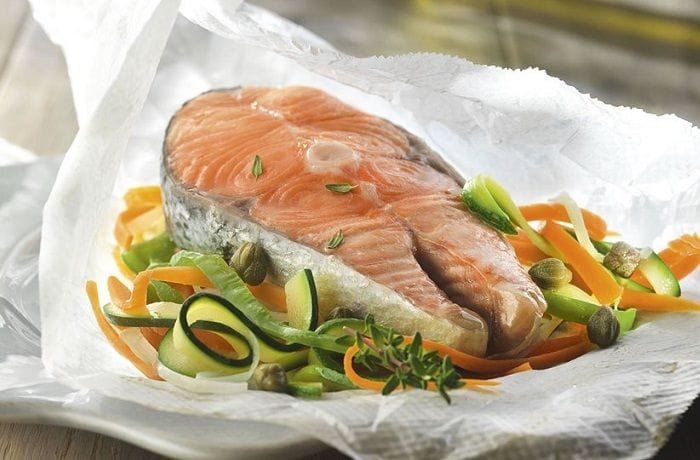 Chilean salmon en papillote with vegetables