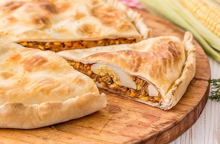 Chilean tuna and corn pie with a golden crust