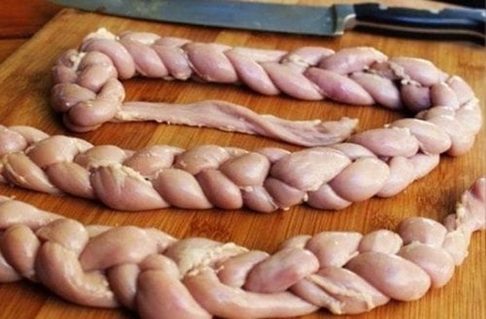 Cleaned beef chunchules before precooking for Chilean grilled chunchules