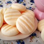 Melt in your mouth cornstarch and condensed milk cookies pressed with a fork