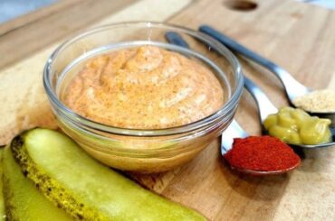 Homemade Big Mac style burger sauce in a small bowl