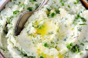 Creamy keto cauliflower mash