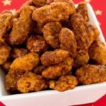 Candied almonds with merkén and cinnamon, a sweet and spicy Chilean snack