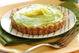 No bake Chilean avocado and condensed milk tart with a cookie crust