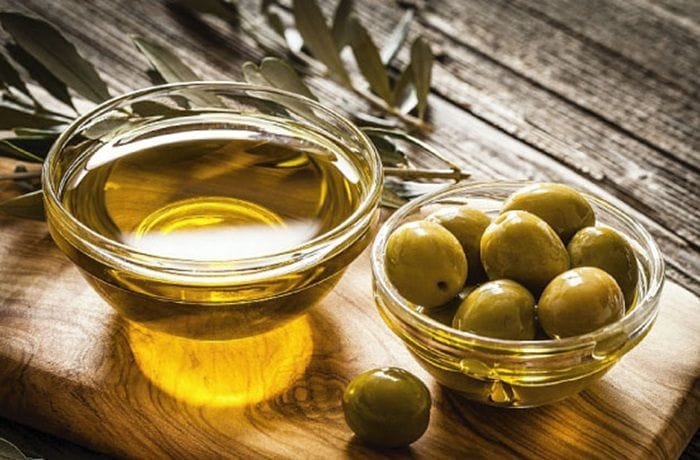 Chilean olive oil for frying tuna croquettes