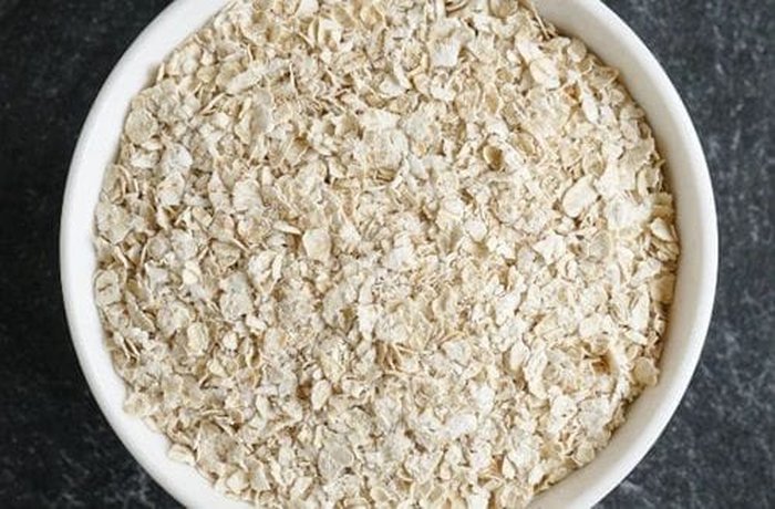 Oats for Chilean oatmeal and coconut cookies